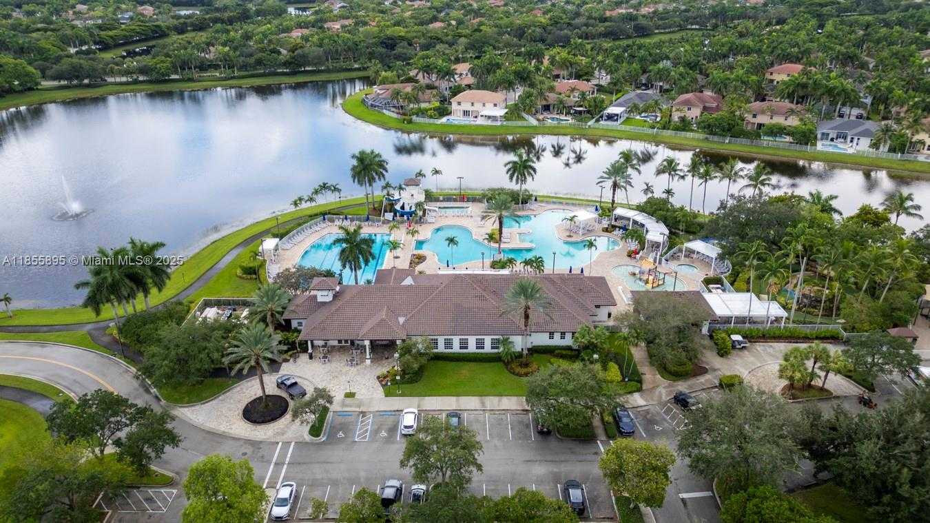 Small Image of 1012 TUPELO WAY, Weston Number 53