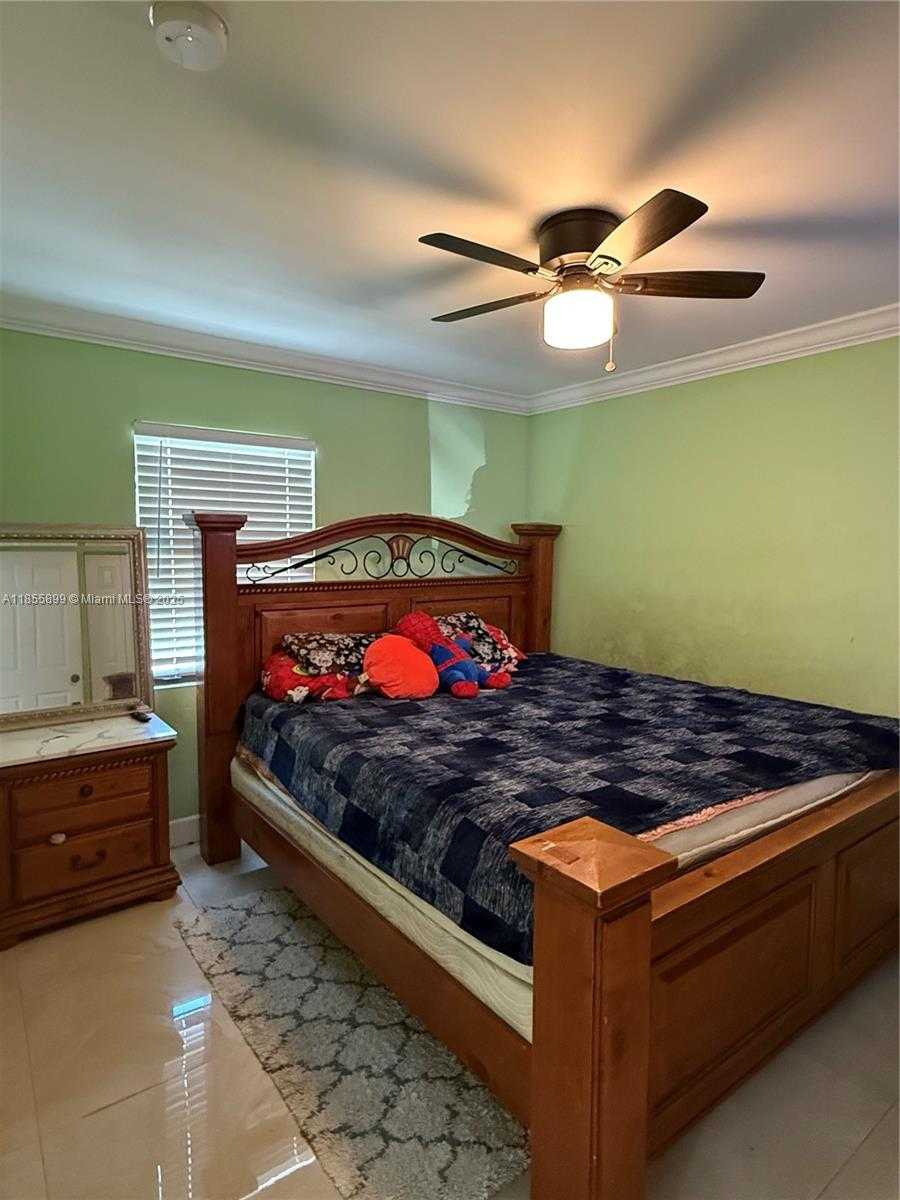 Small Image of 733 45TH ST, West Palm Beach Number 48