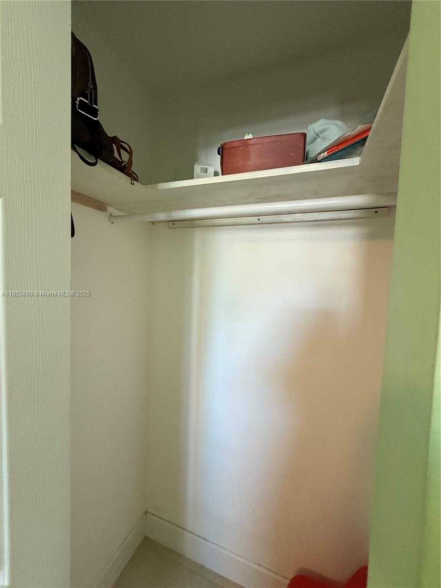 Small Image of 733 45TH ST, West Palm Beach Number 52