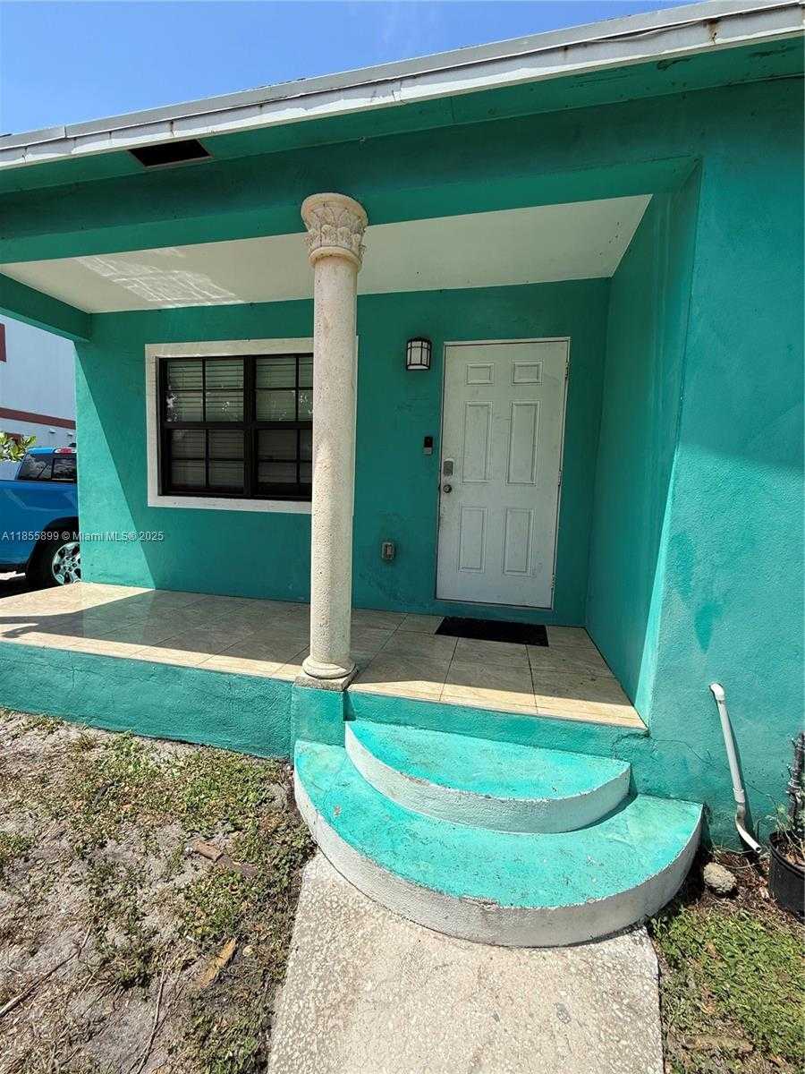 Small Image of 733 45TH ST, West Palm Beach Number 8