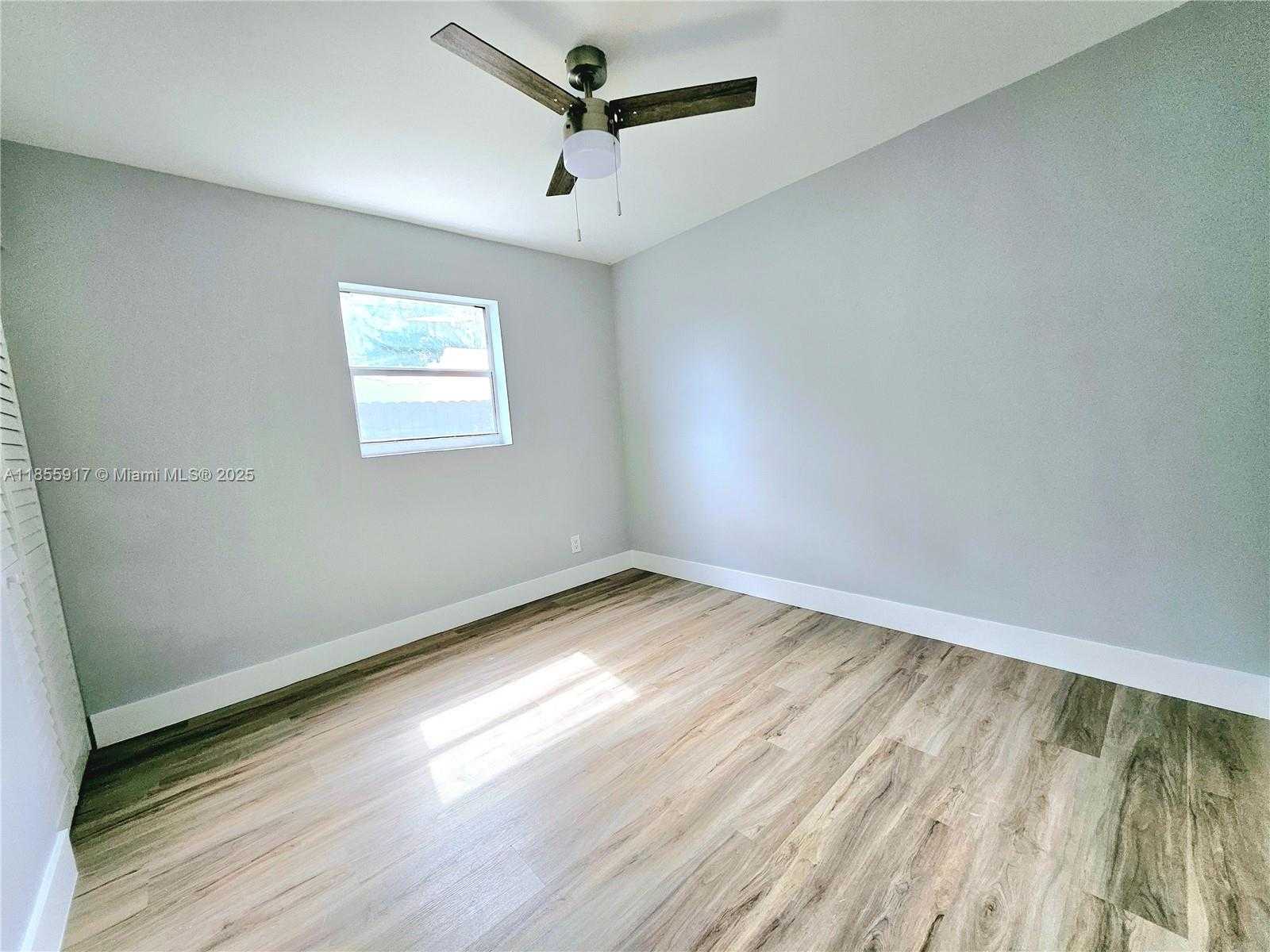 Small Image of 2865 NORTH EAST 13TH AVE, Pompano Beach Number 10