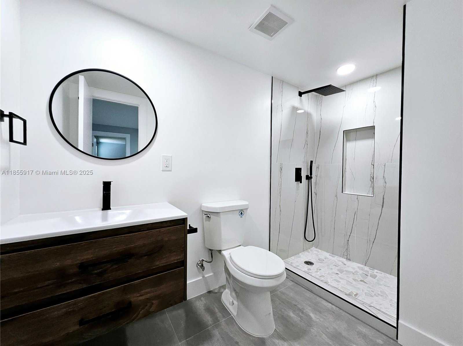 Small Image of 2865 NORTH EAST 13TH AVE, Pompano Beach Number 16