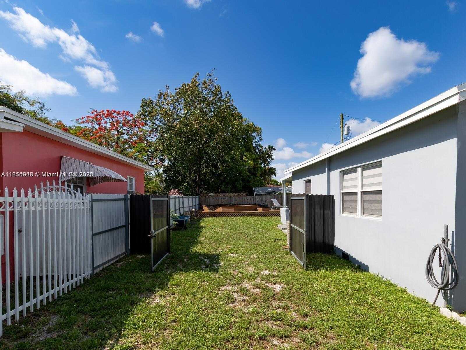 Small Image of 860 NORTH WEST 118TH ST, Miami Number 16