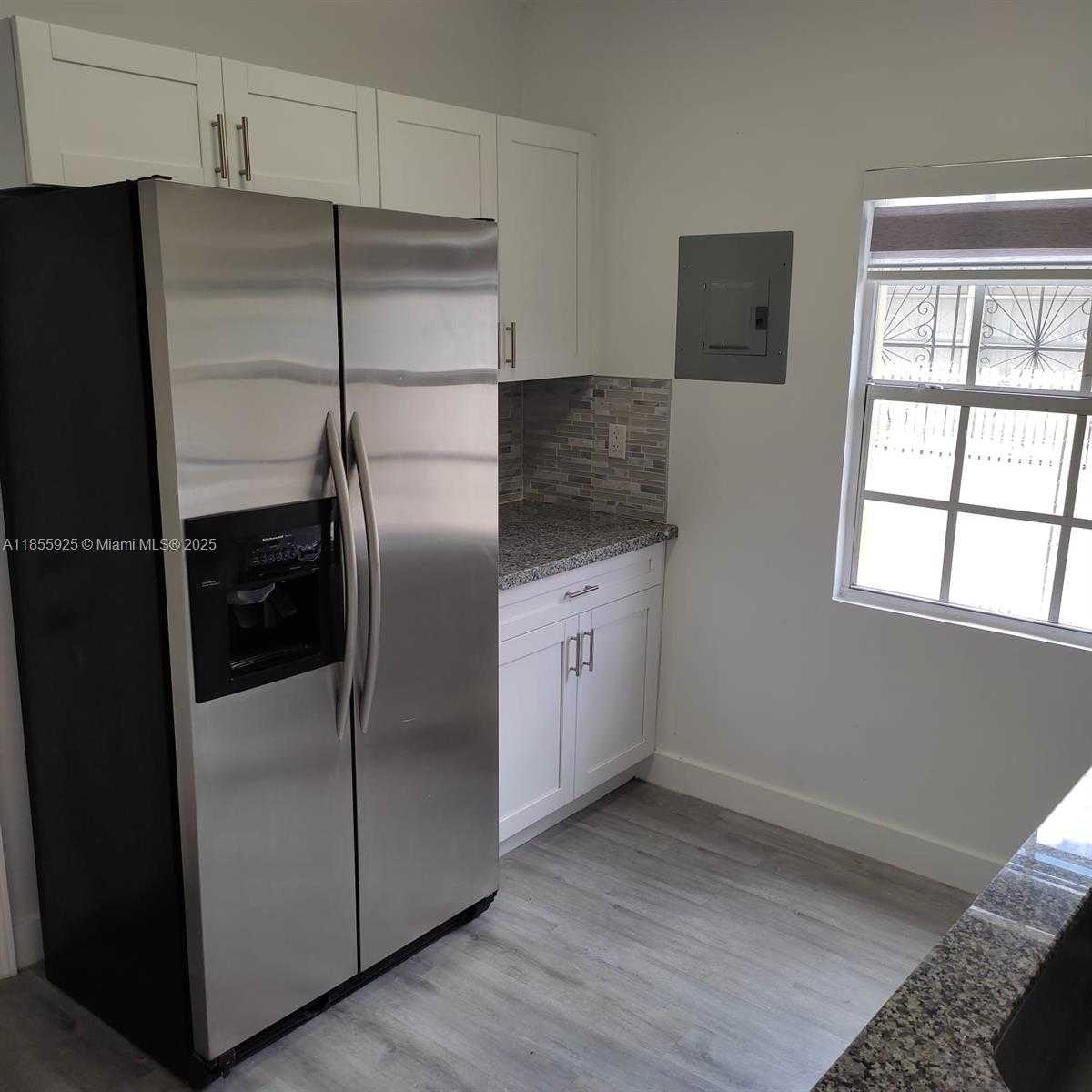Small Image of 860 NORTH WEST 118TH ST, Miami Number 3