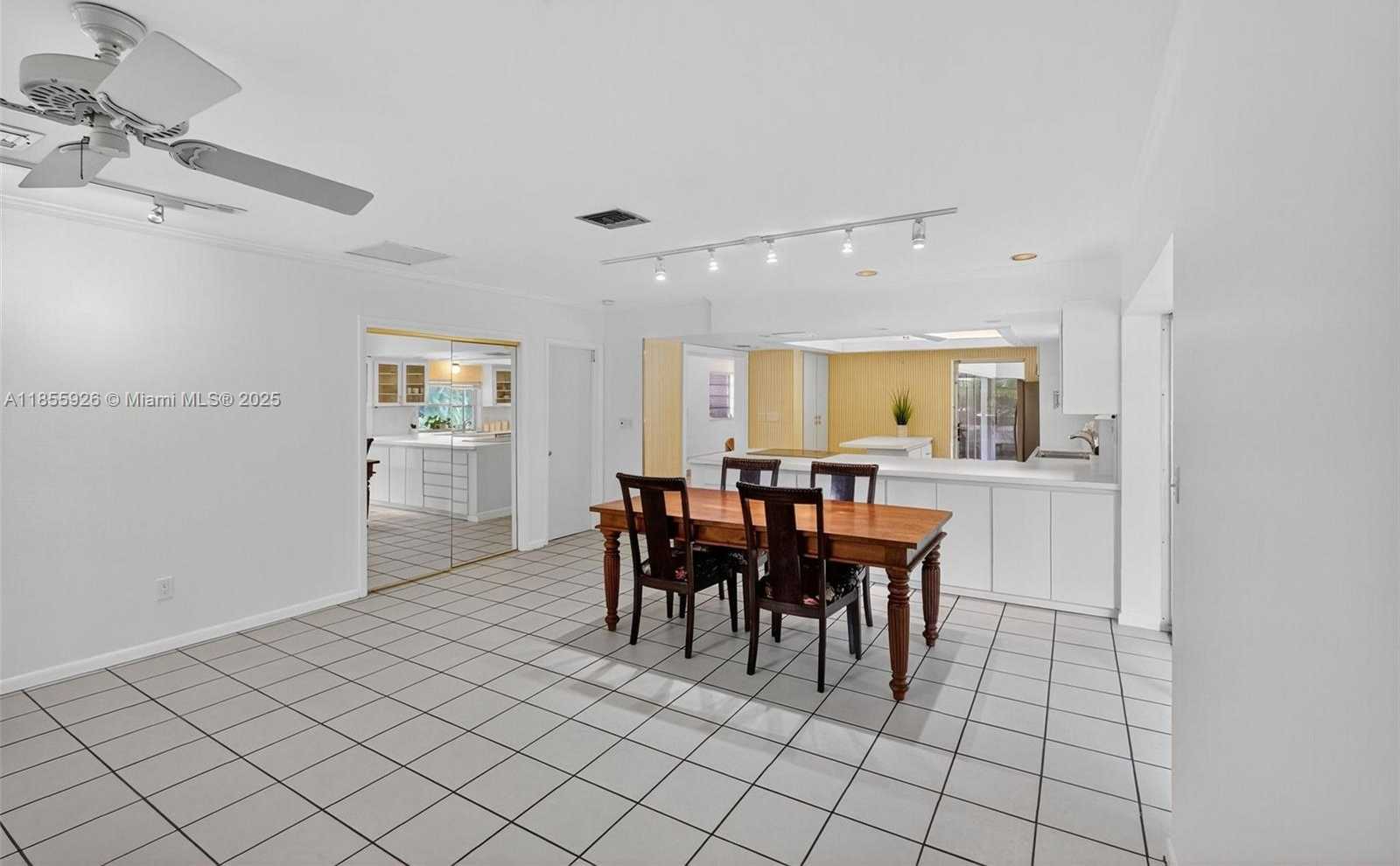 Small Image of 8820 SOUTH WEST 150TH ST, Palmetto Bay Number 17