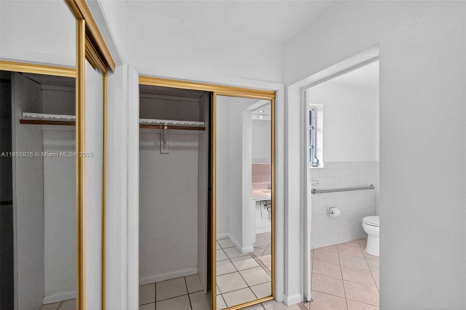 Small Image of 8820 SOUTH WEST 150TH ST, Palmetto Bay Number 21