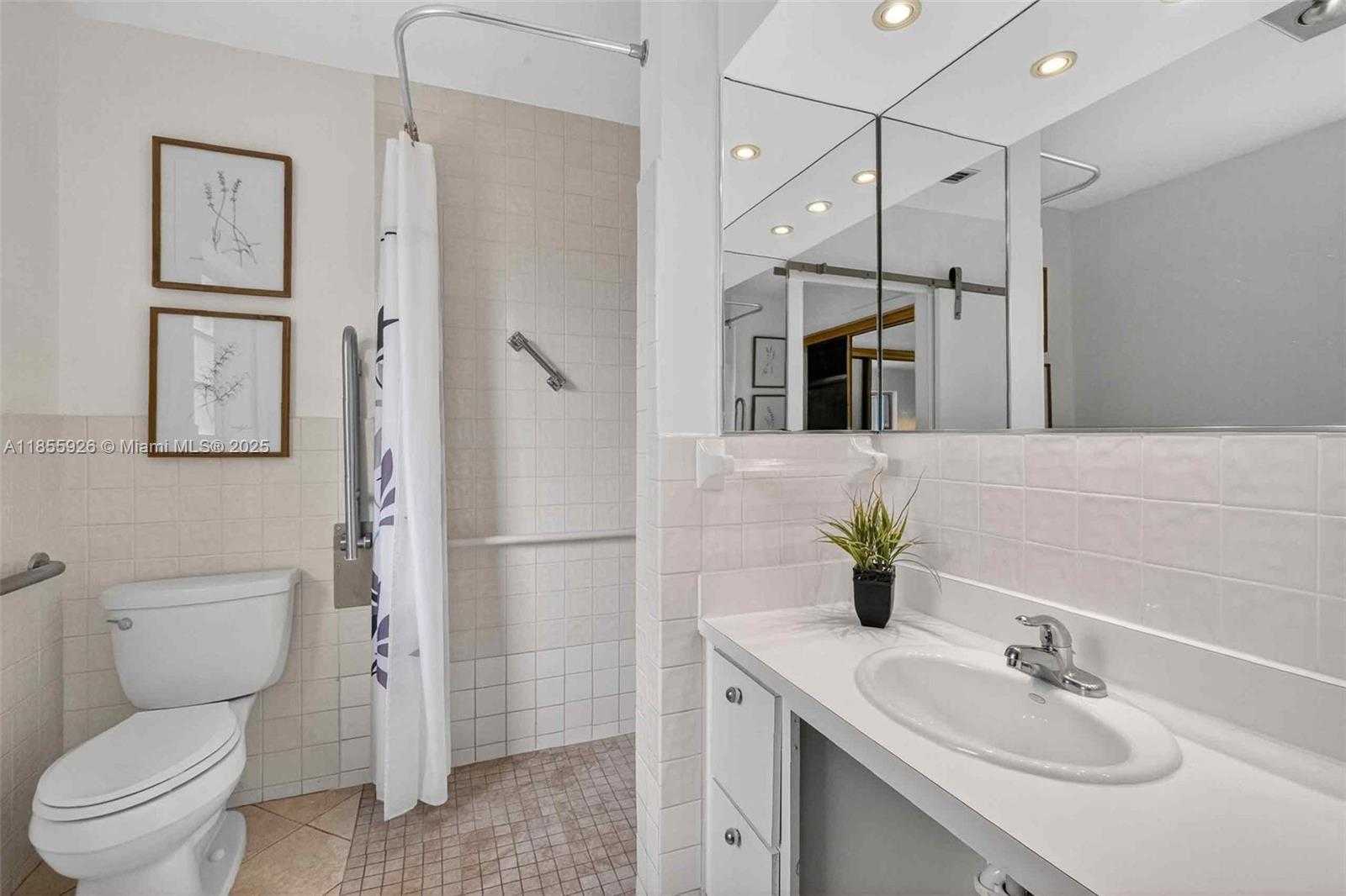 Small Image of 8820 SOUTH WEST 150TH ST, Palmetto Bay Number 22