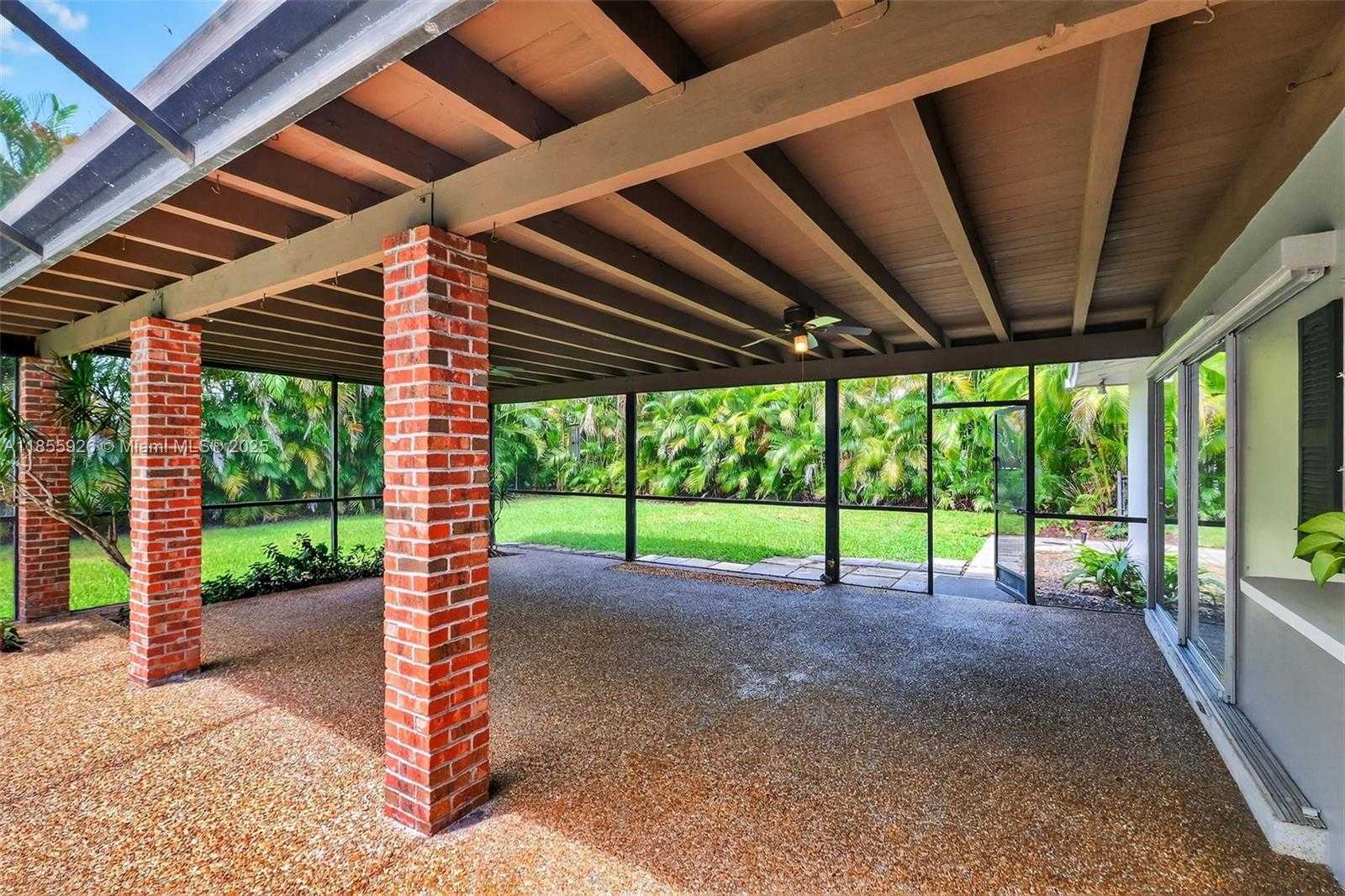 Small Image of 8820 SOUTH WEST 150TH ST, Palmetto Bay Number 38