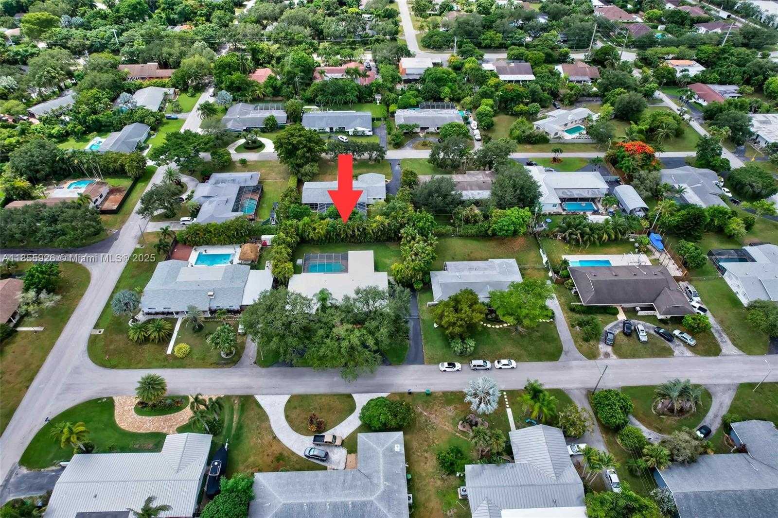 Small Image of 8820 SOUTH WEST 150TH ST, Palmetto Bay Number 48