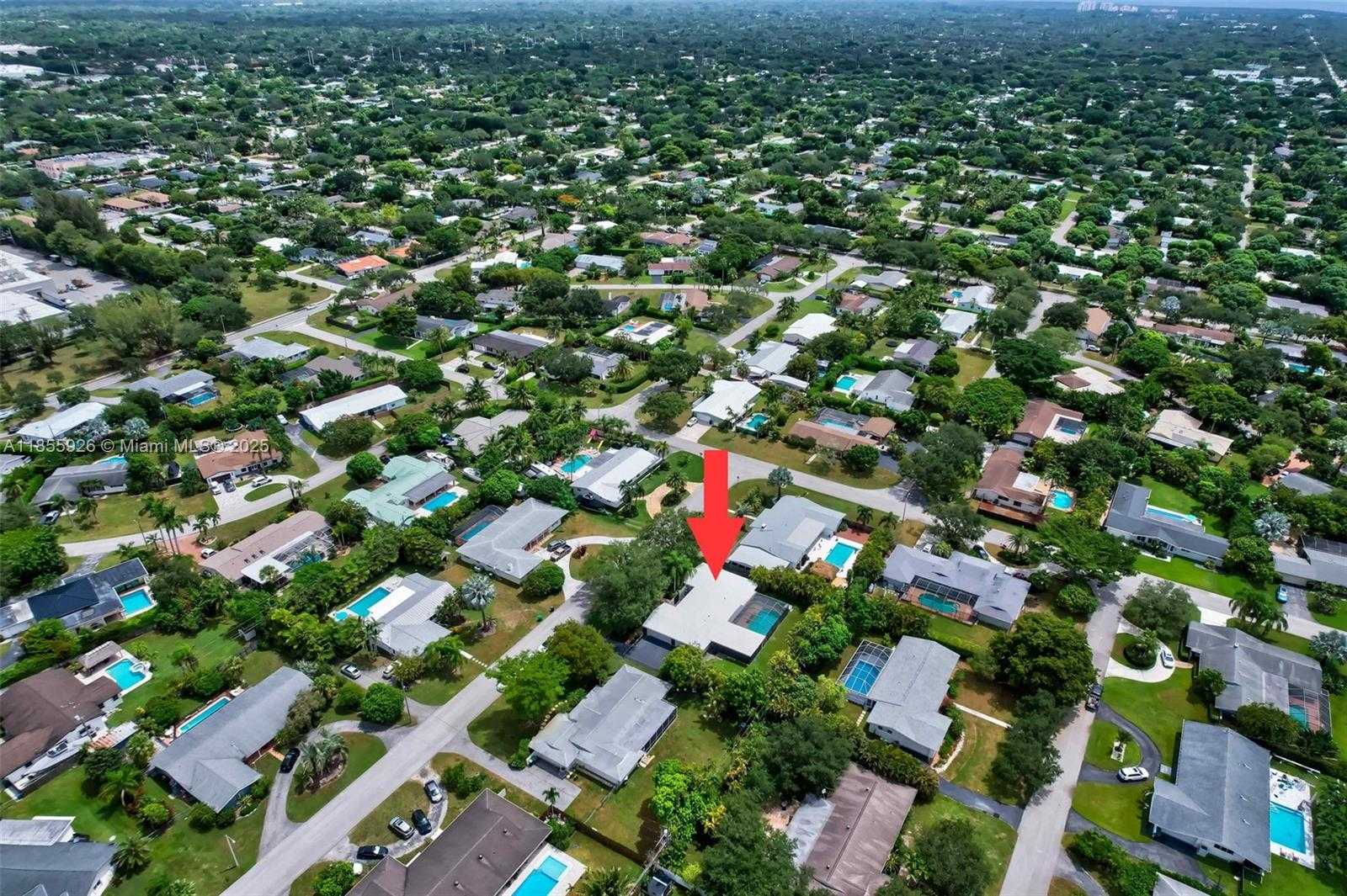 Small Image of 8820 SOUTH WEST 150TH ST, Palmetto Bay Number 58