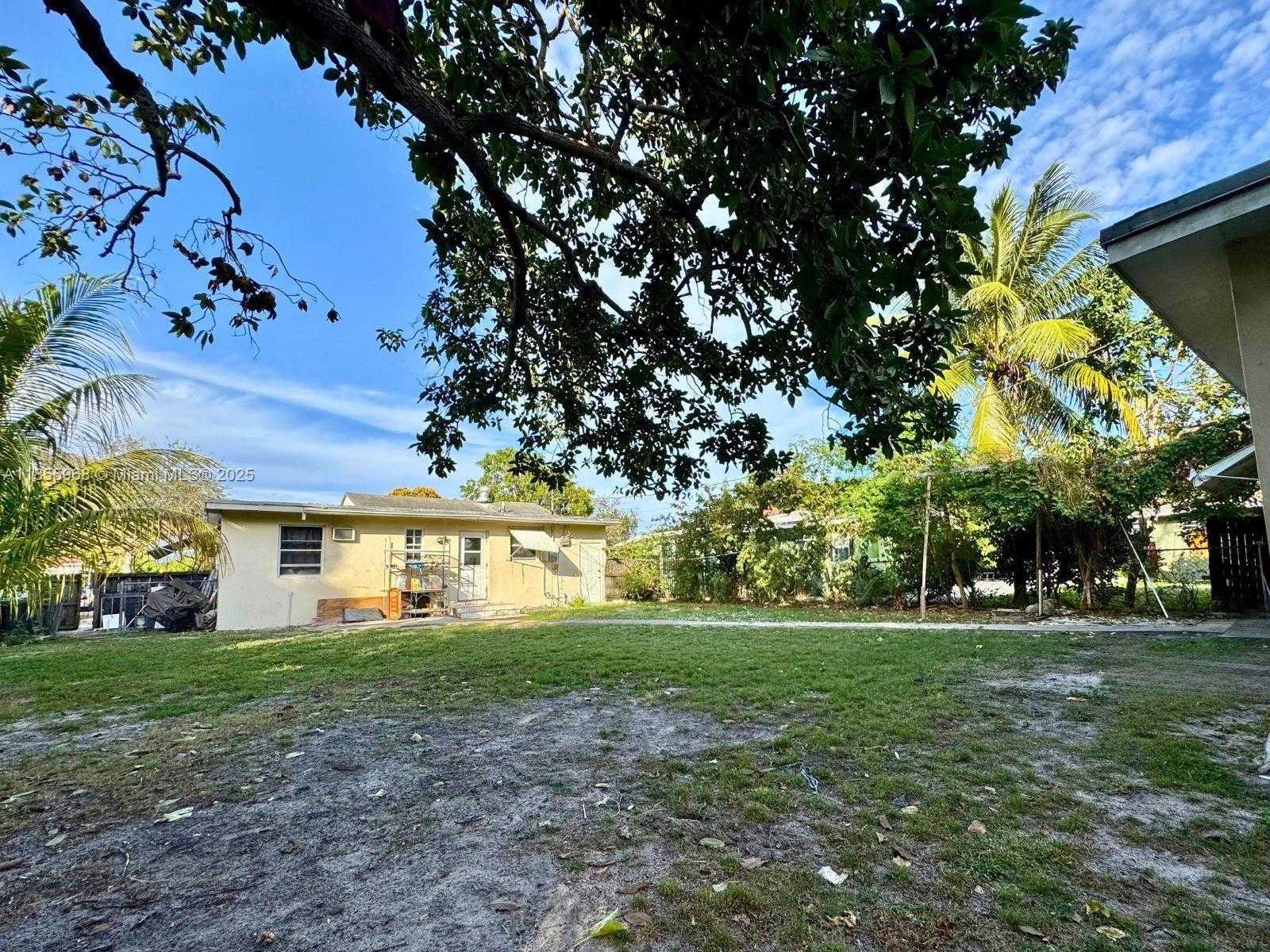 Small Image of 524 NORTH WEST 112TH ST, Miami Shores Number 5