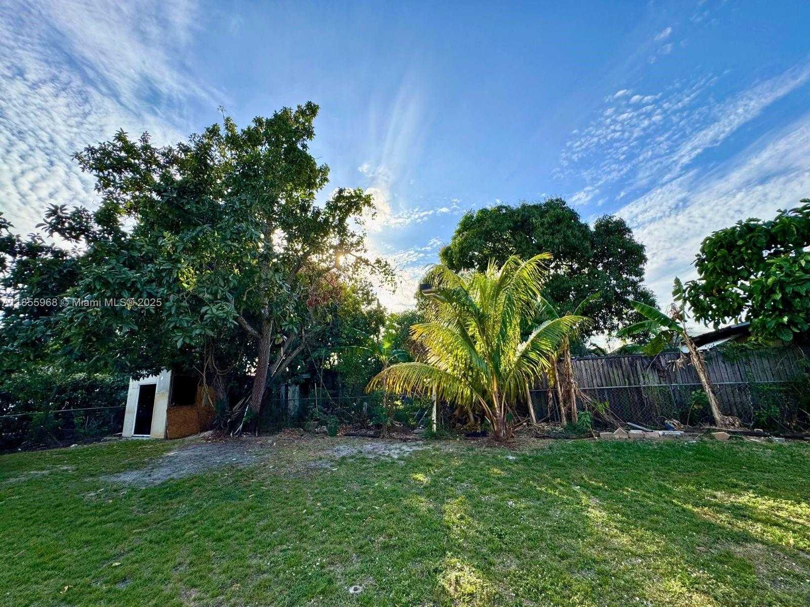 Small Image of 524 NORTH WEST 112TH ST, Miami Shores Number 7