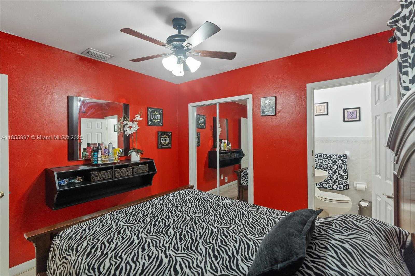 Small Image of 541 EAST 58TH ST, Hialeah Number 11