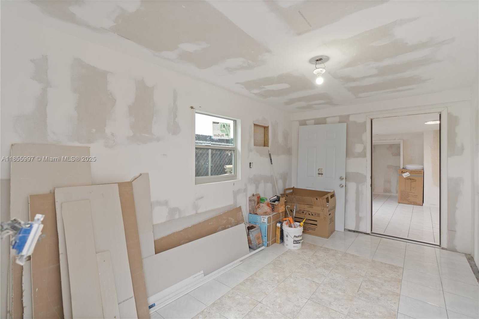 Small Image of 541 EAST 58TH ST, Hialeah Number 26
