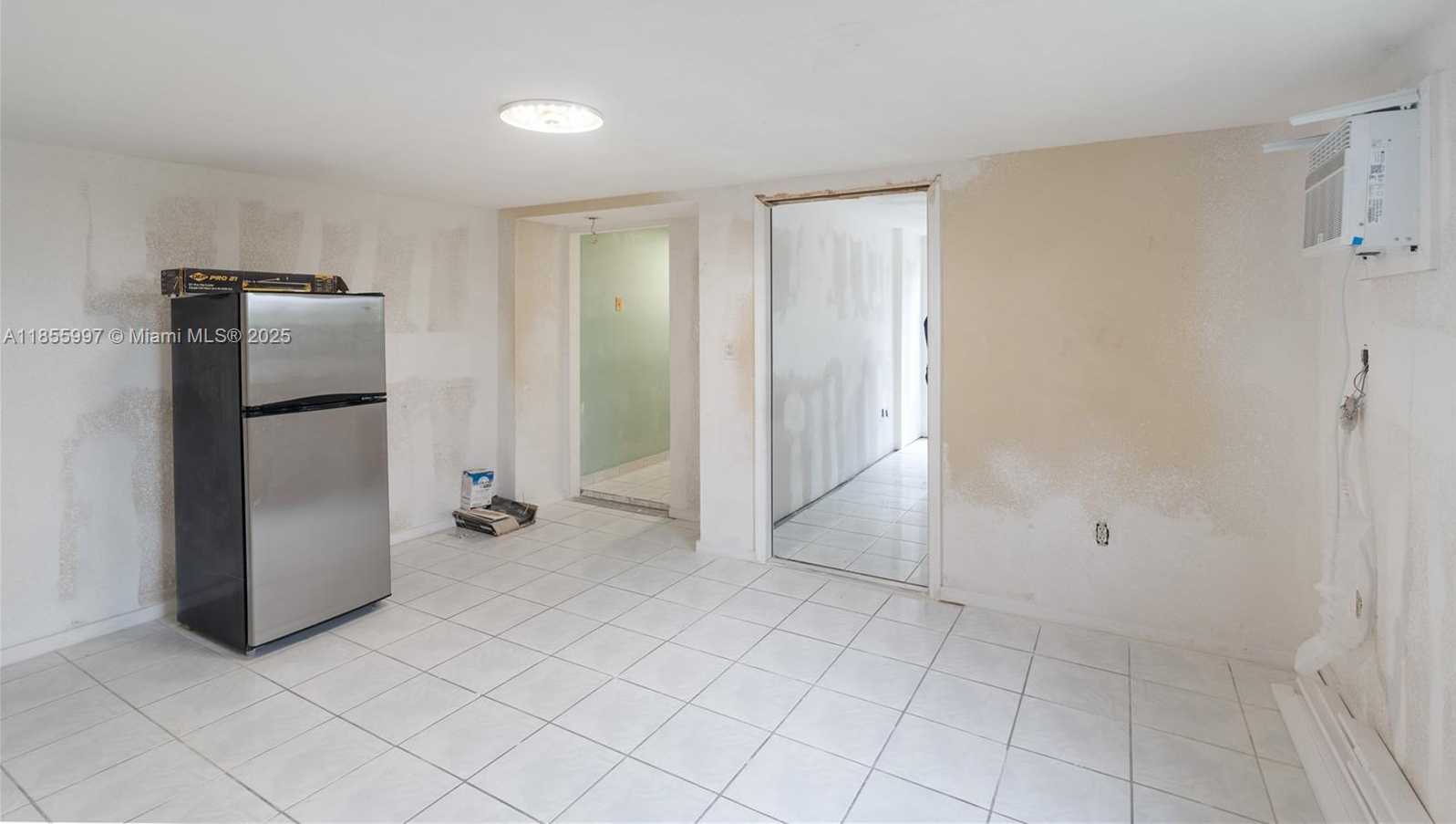 Small Image of 541 EAST 58TH ST, Hialeah Number 29