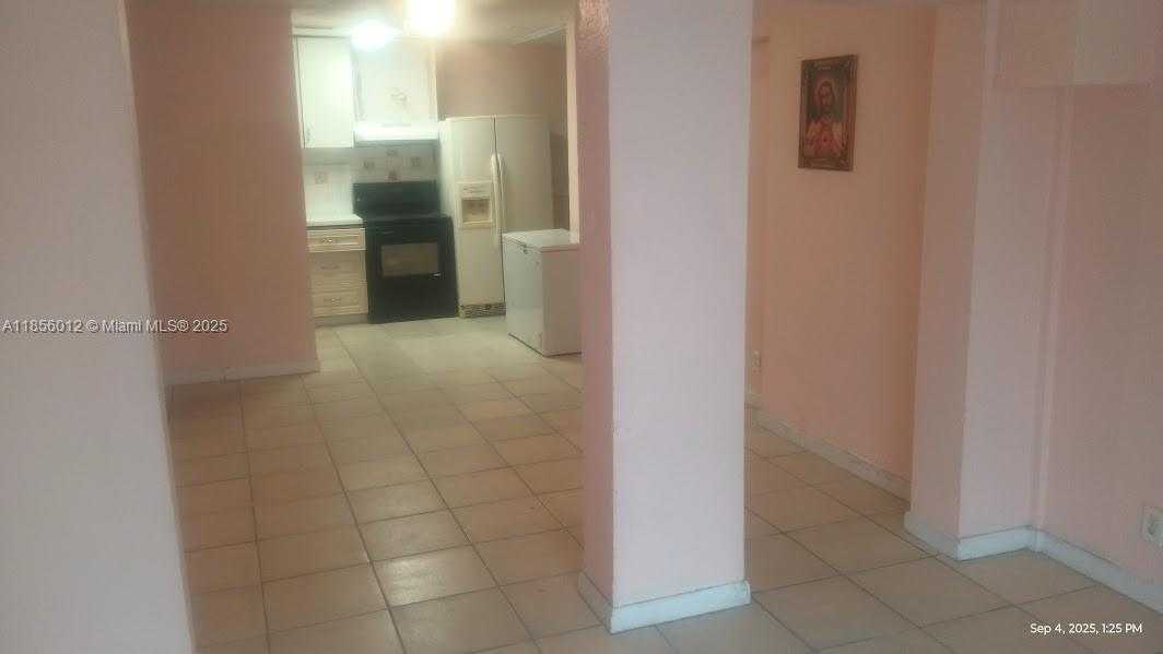 Small Image of 2300 NORTH WEST 15TH CT, Fort Lauderdale Number 3