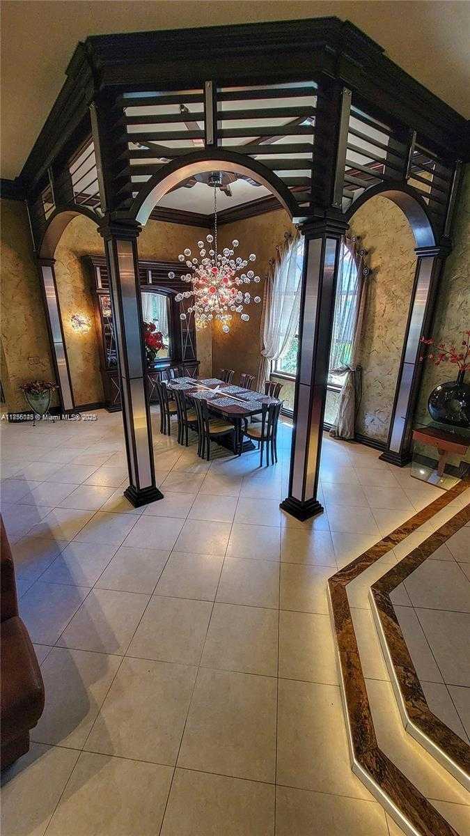 Small Image of 14503 SOUTH WEST 16TH ST, Davie Number 7