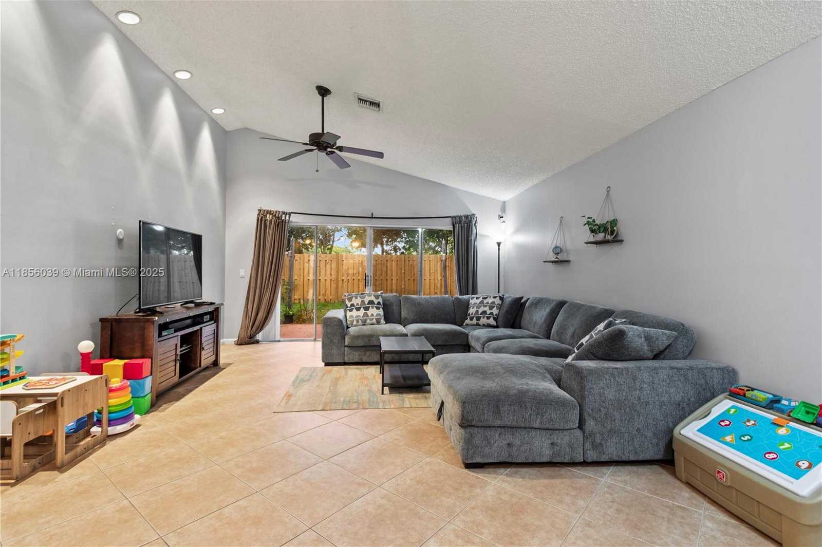 Small Image of 1145 NORTH WEST 111TH AVE, Plantation Number 6