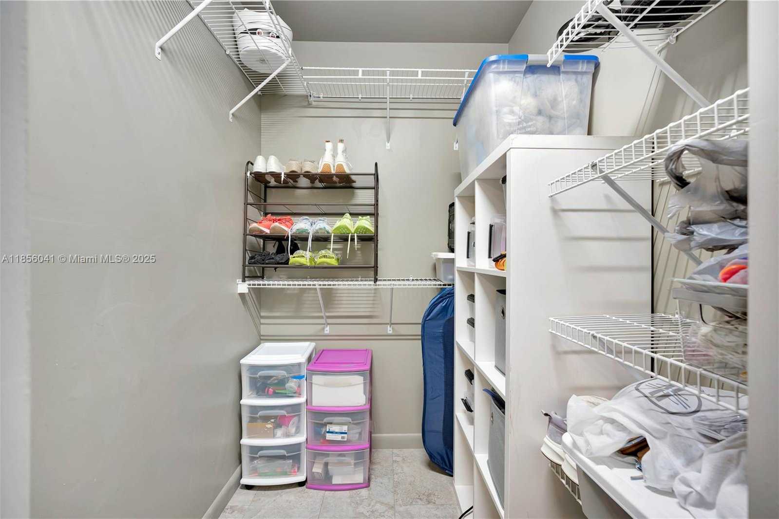 Small Image of 553 RIVERSIDE DRIVE, Palm Beach Gardens Number 15