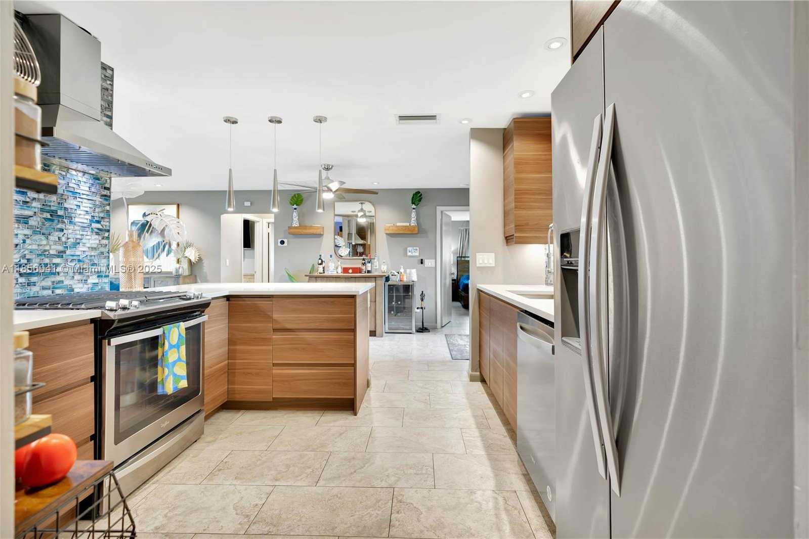 Small Image of 553 RIVERSIDE DRIVE, Palm Beach Gardens Number 30
