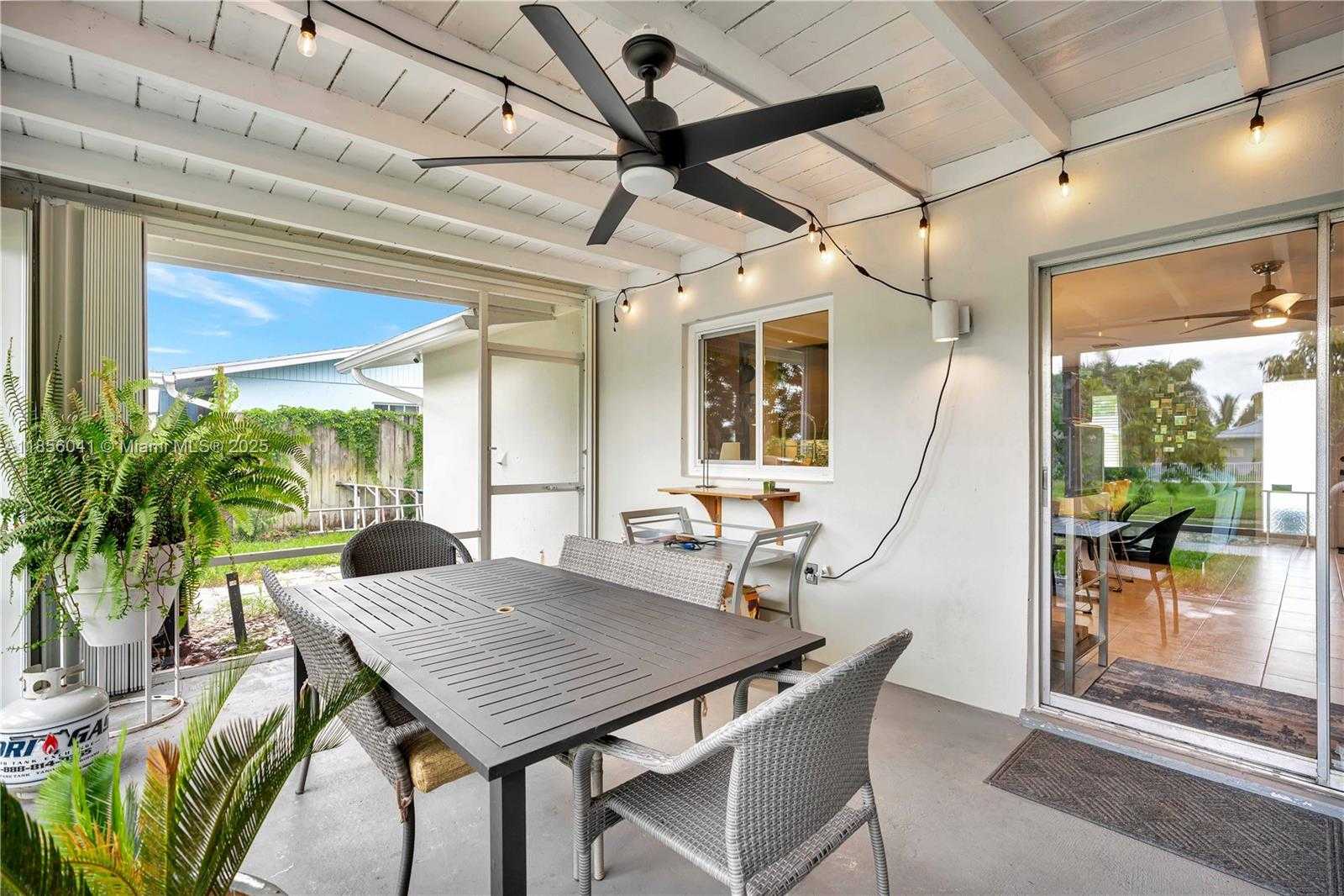 Small Image of 553 RIVERSIDE DRIVE, Palm Beach Gardens Number 51