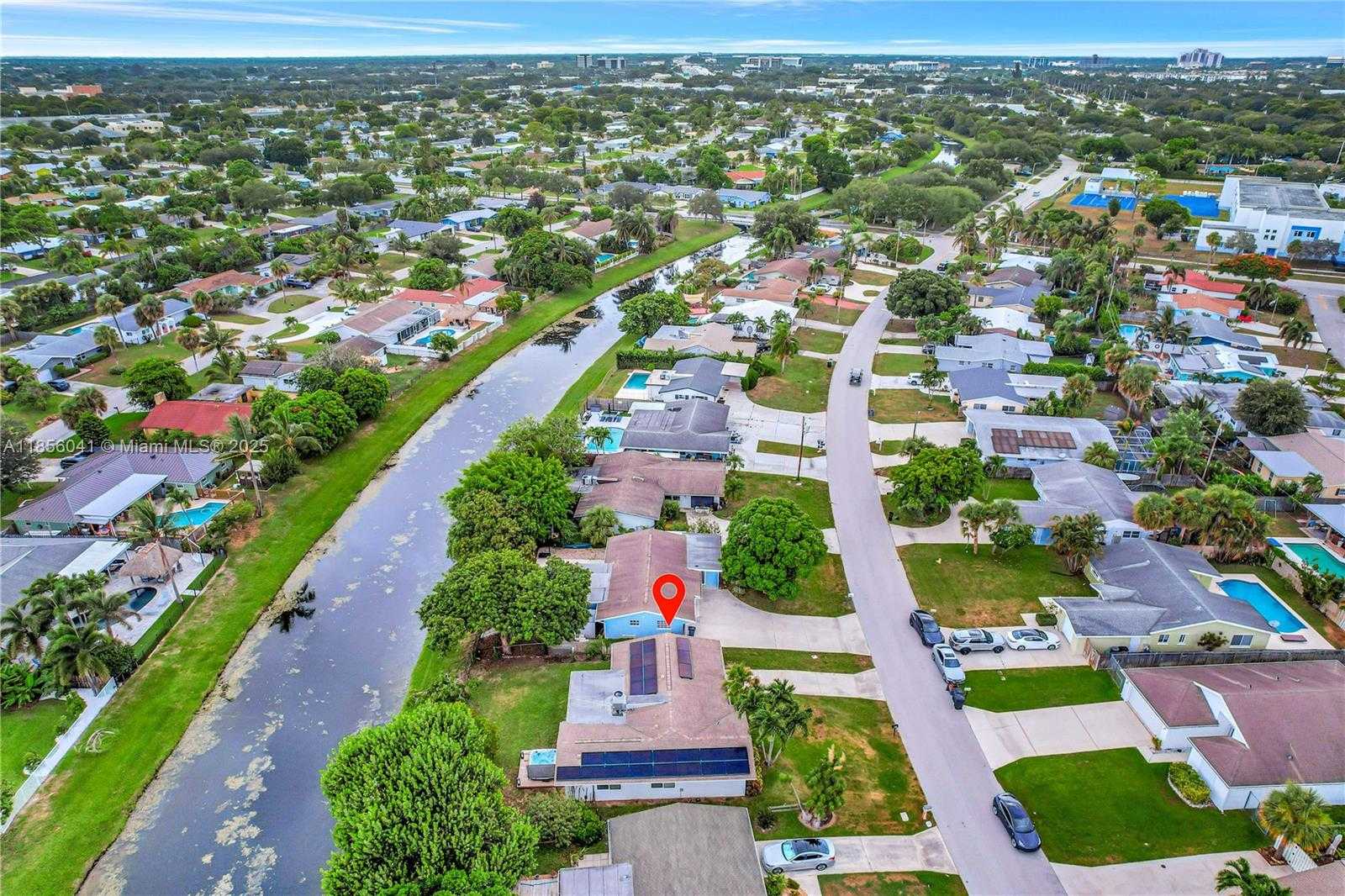 Small Image of 553 RIVERSIDE DRIVE, Palm Beach Gardens Number 64