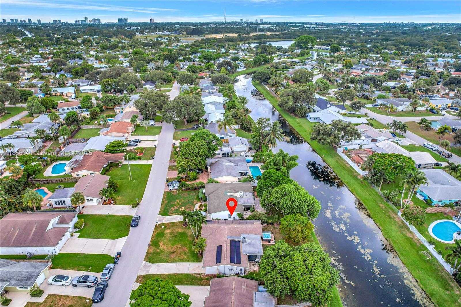 Small Image of 553 RIVERSIDE DRIVE, Palm Beach Gardens Number 66