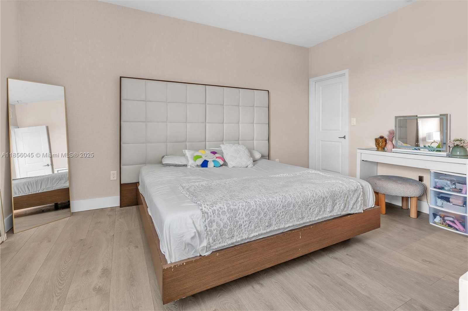 Small Image of 4335 SOUTH WEST 173RD AVE, Miramar Number 21