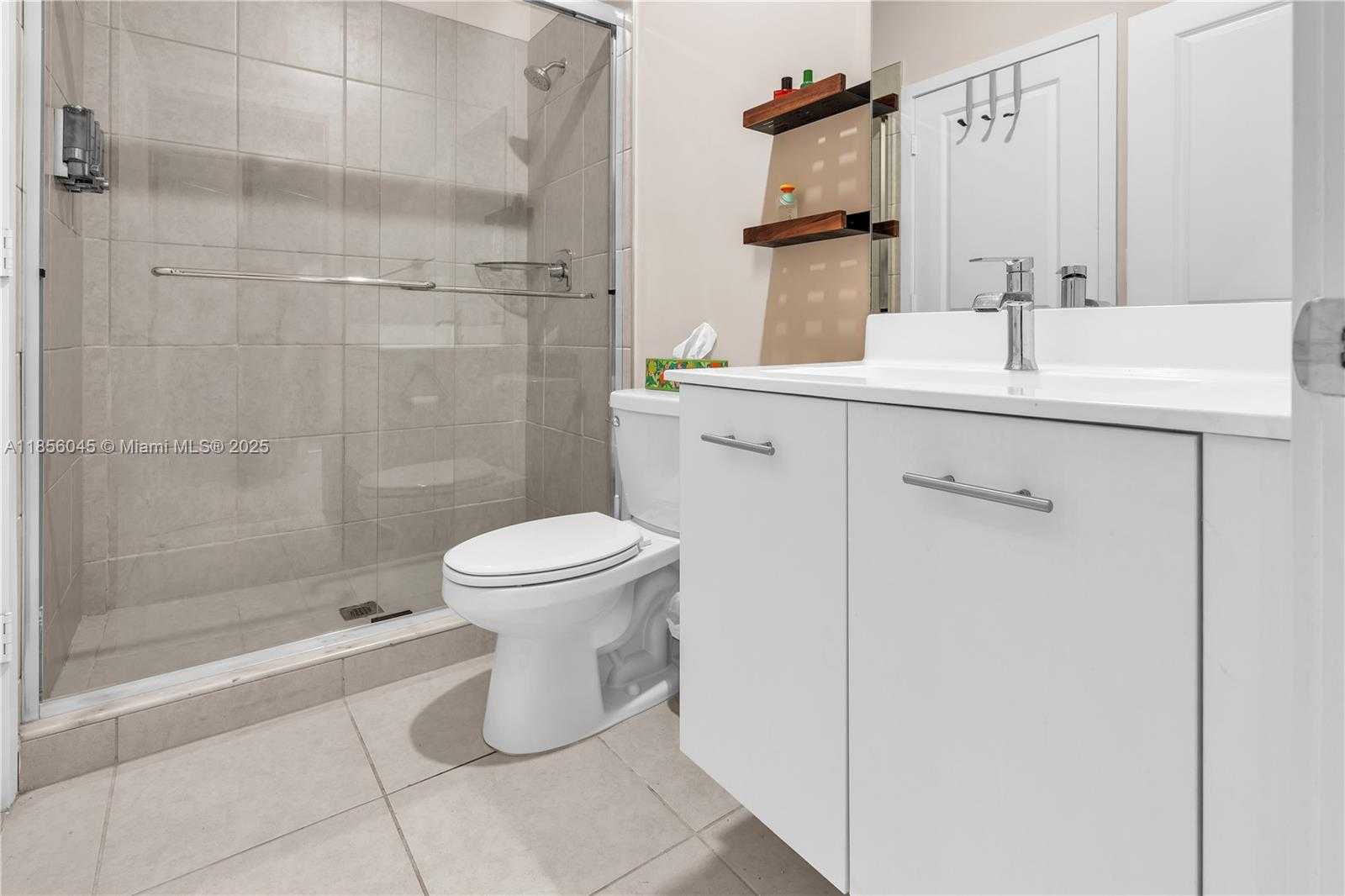 Small Image of 4335 SOUTH WEST 173RD AVE, Miramar Number 28