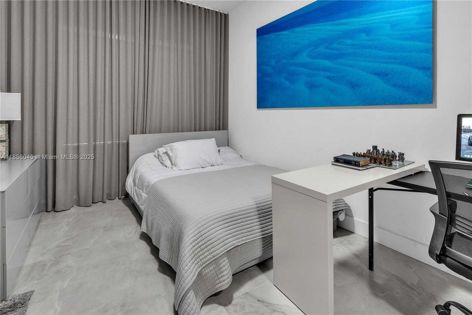 Small Image of 4335 SOUTH WEST 173RD AVE, Miramar Number 32