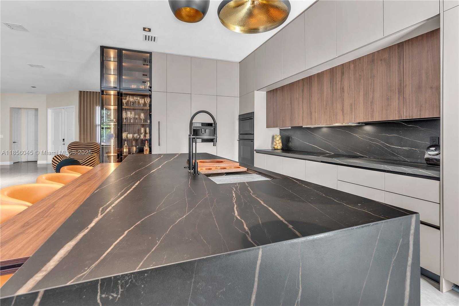 Small Image of 4335 SOUTH WEST 173RD AVE, Miramar Number 6