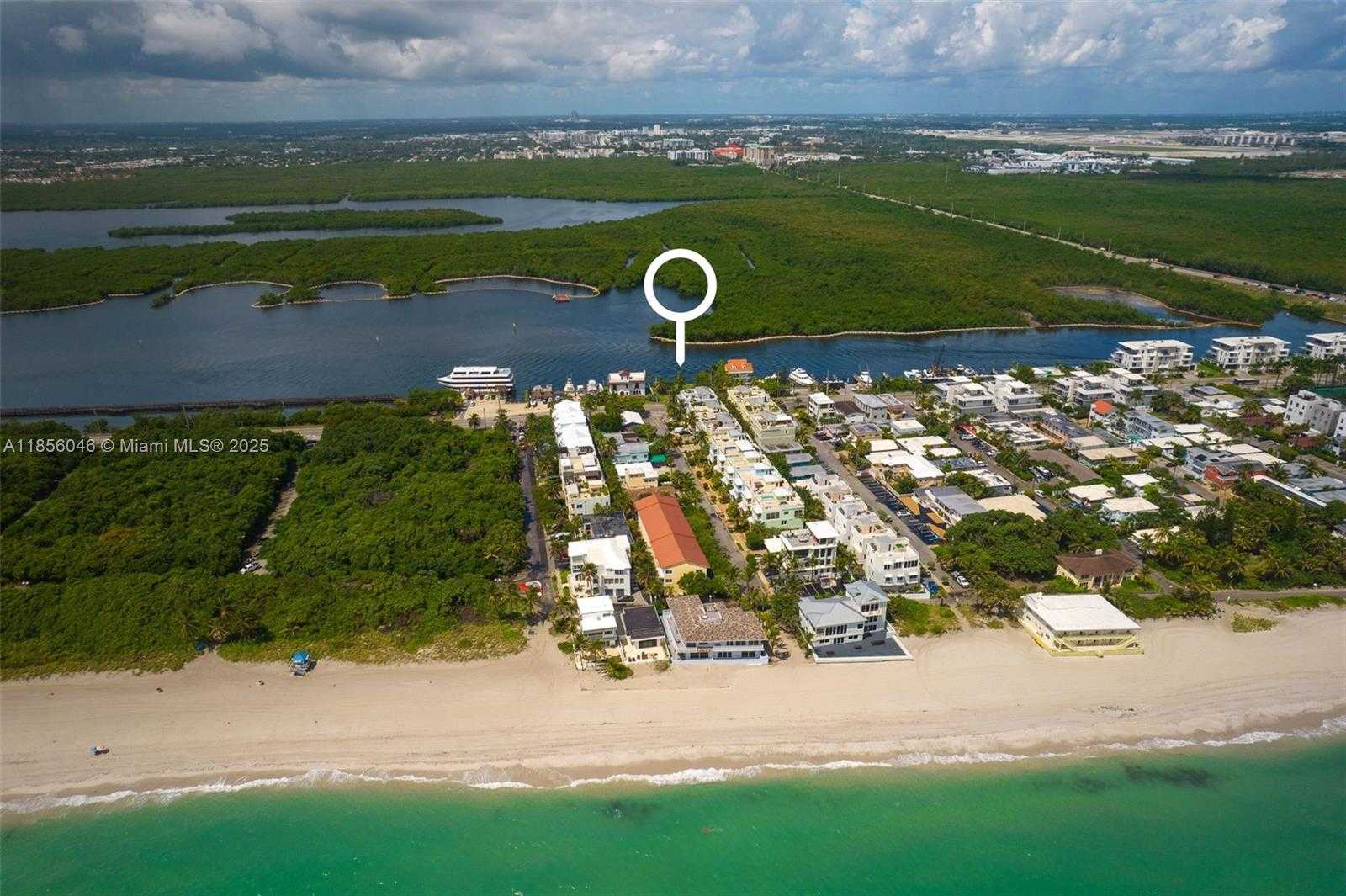 Small Image of 5500 NORTH OCEAN DR, Hollywood Number 6