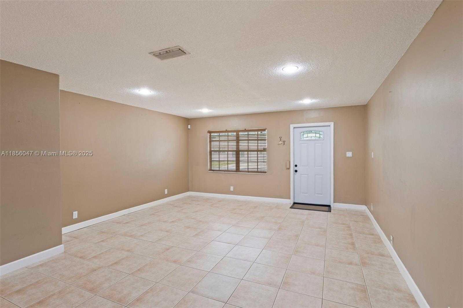 Small Image of 7309 NORTH WEST 60TH ST, Tamarac Number 2