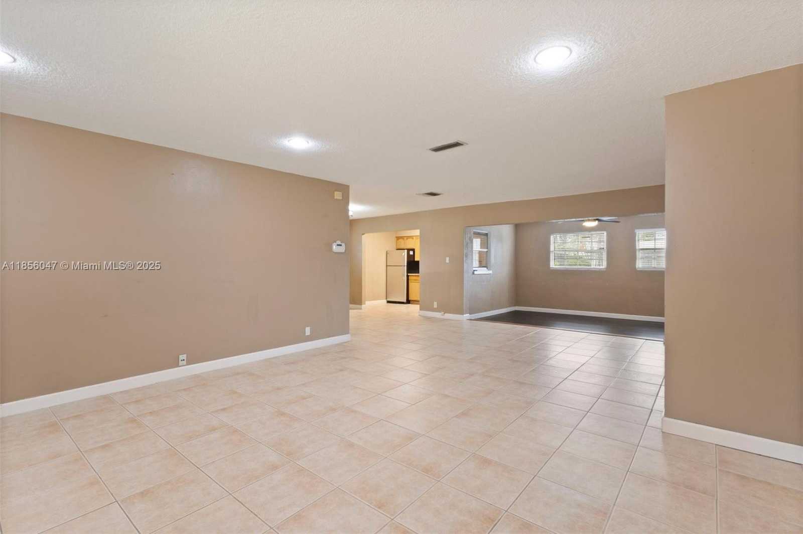 Small Image of 7309 NORTH WEST 60TH ST, Tamarac Number 3