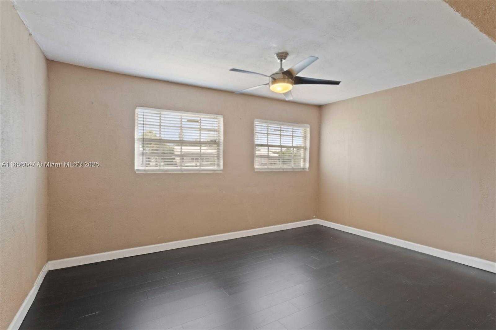 Small Image of 7309 NORTH WEST 60TH ST, Tamarac Number 4