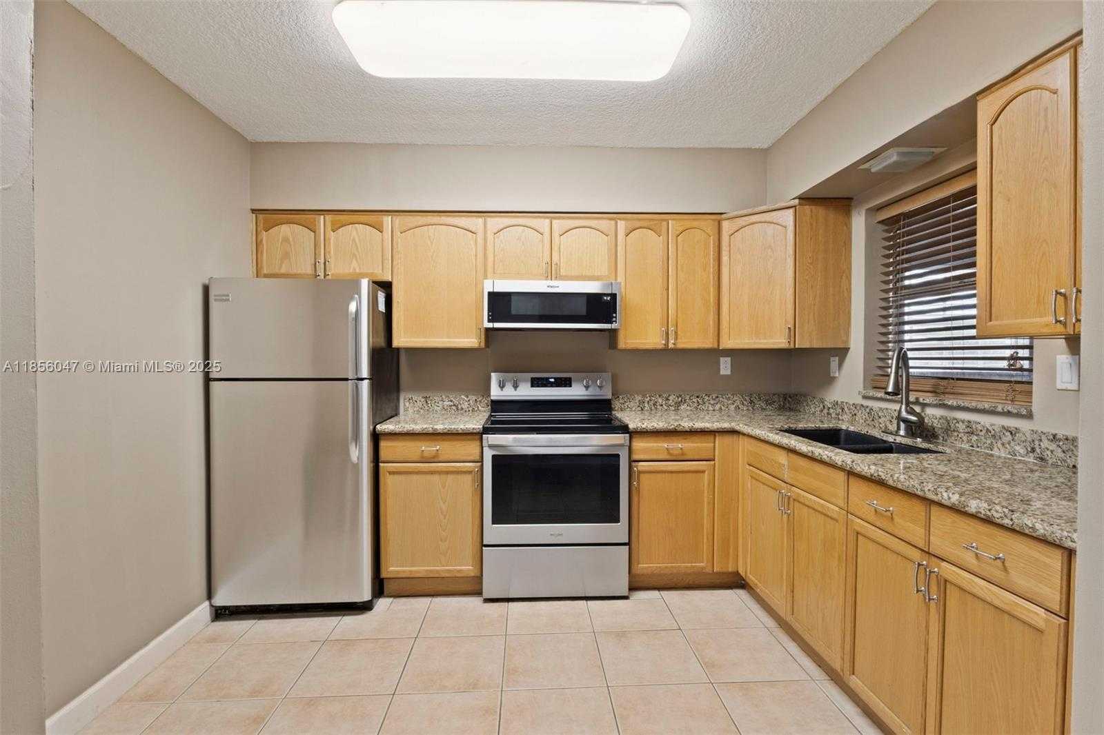 Small Image of 7309 NORTH WEST 60TH ST, Tamarac Number 8