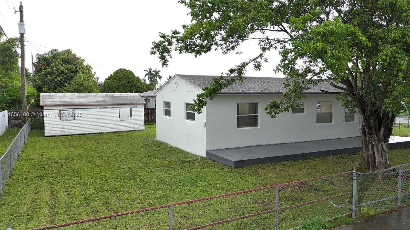 Small Image of 16900 SOUTH WEST 301ST TER, Homestead Number 16