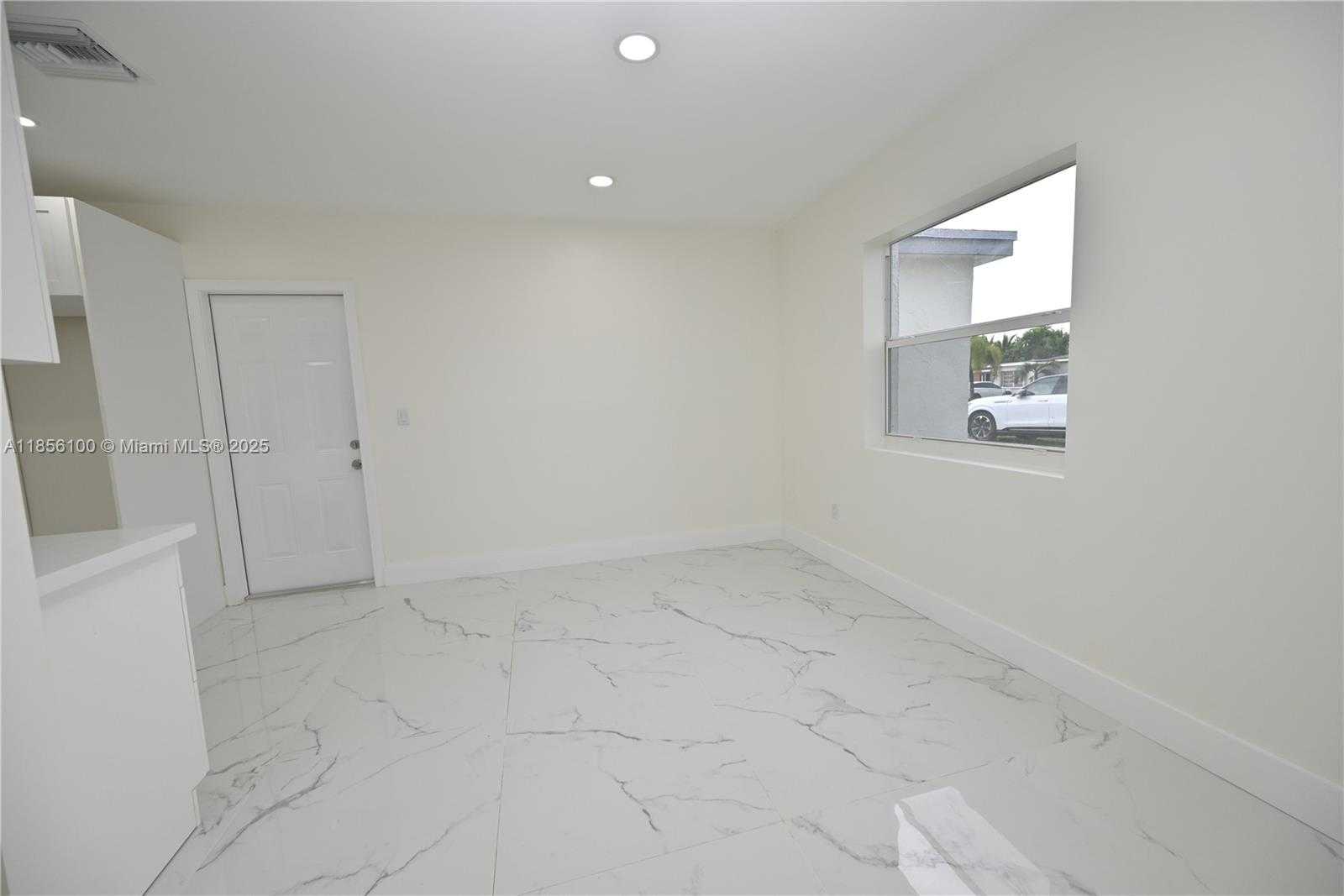 Small Image of 16900 SOUTH WEST 301ST TER, Homestead Number 5