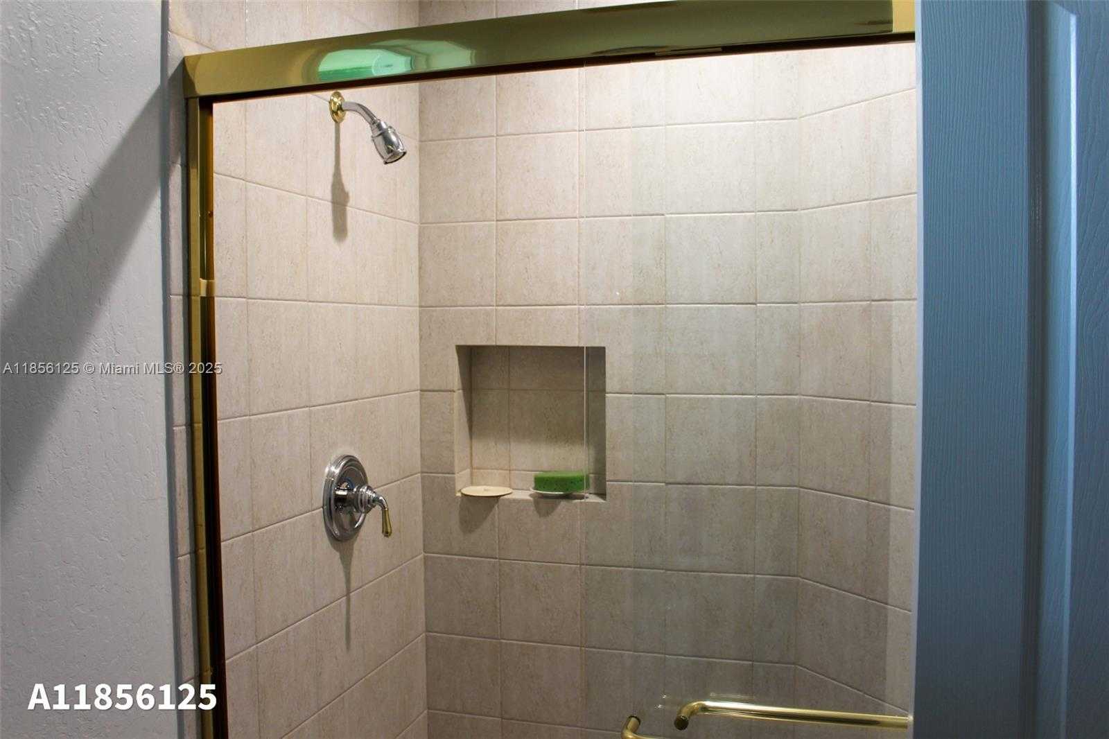 Small Image of 15255 SOUTH WEST 80TH AVE, Palmetto Bay Number 21