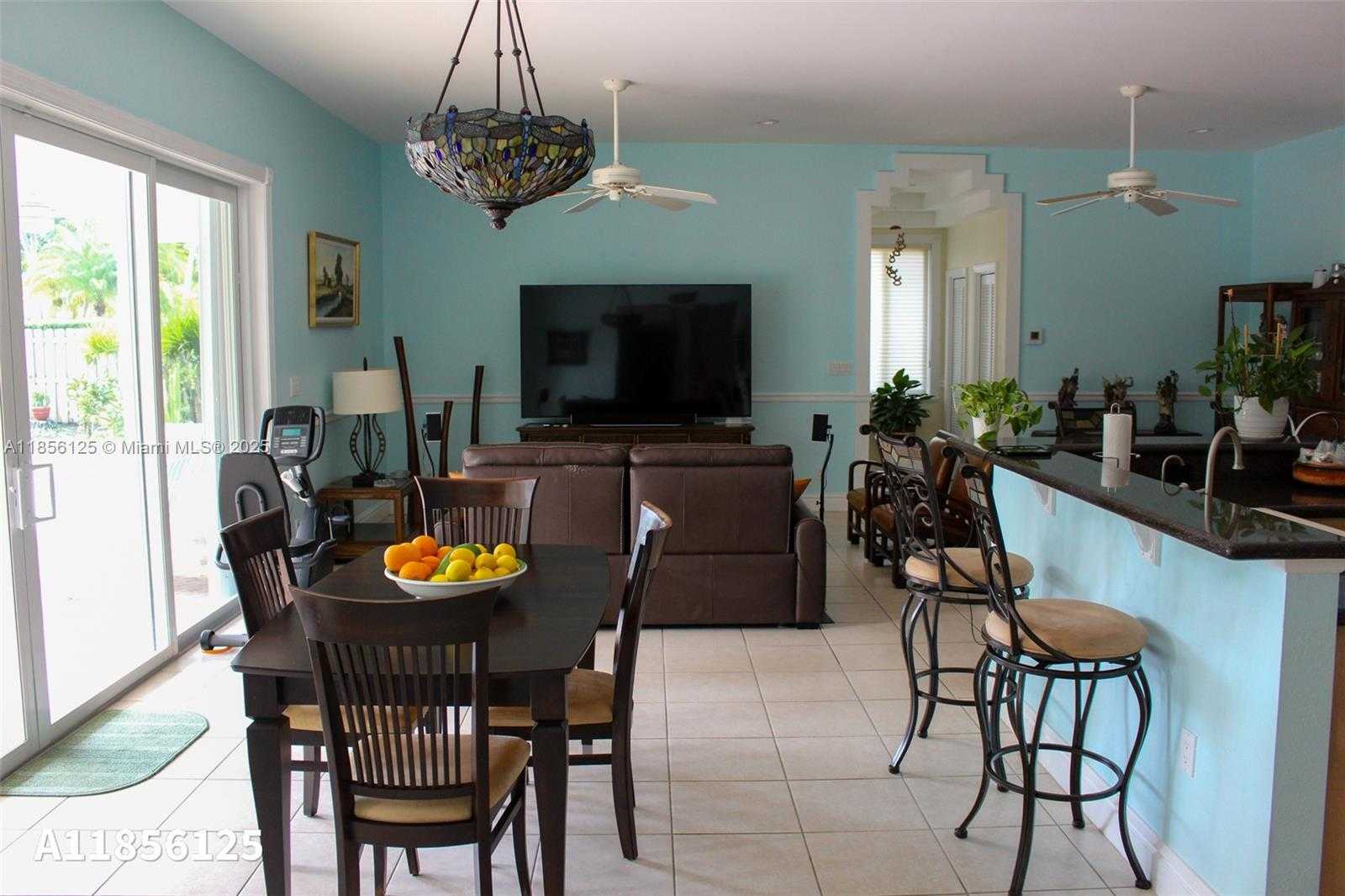 Small Image of 15255 SOUTH WEST 80TH AVE, Palmetto Bay Number 38