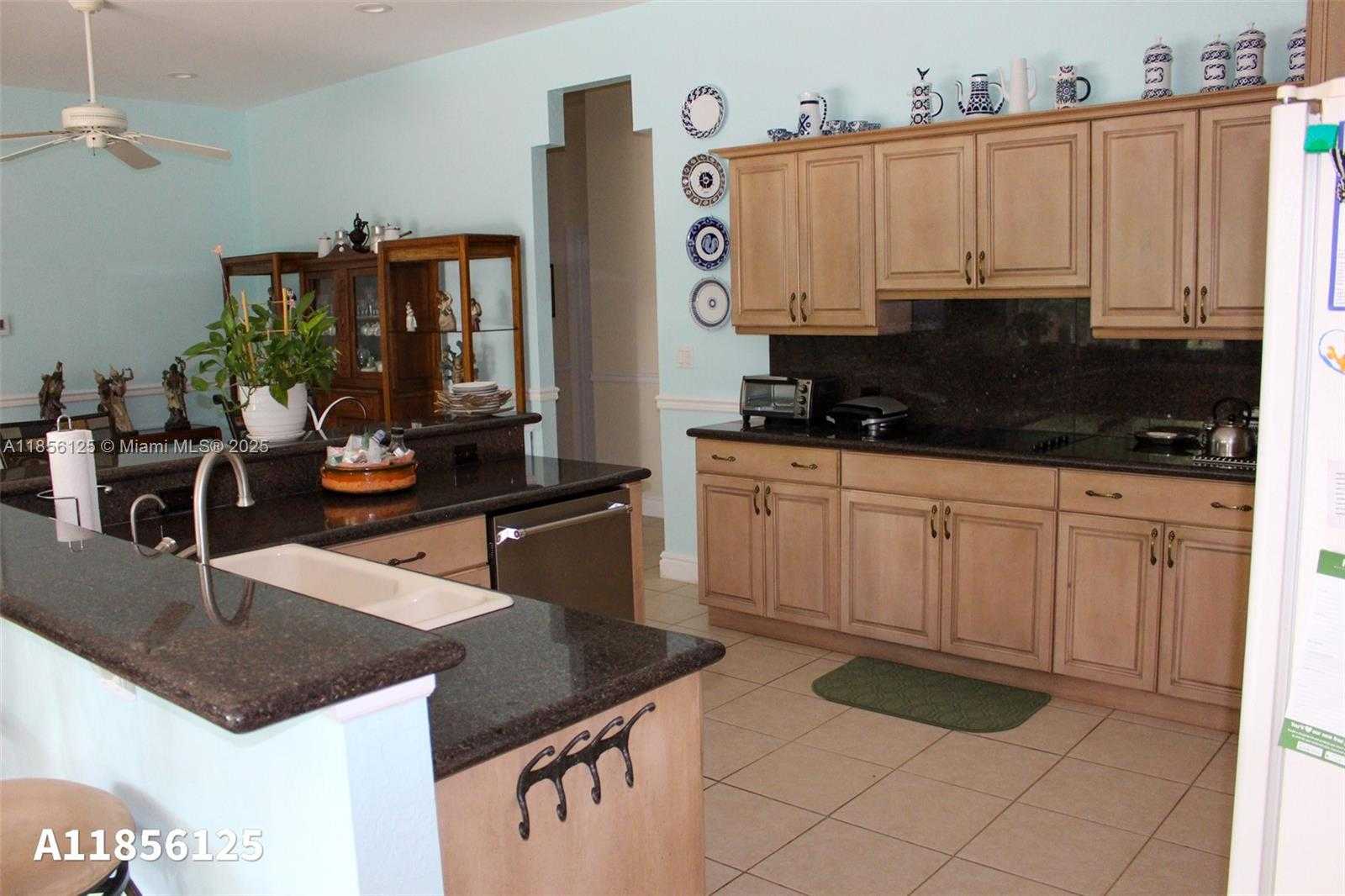 Small Image of 15255 SOUTH WEST 80TH AVE, Palmetto Bay Number 39