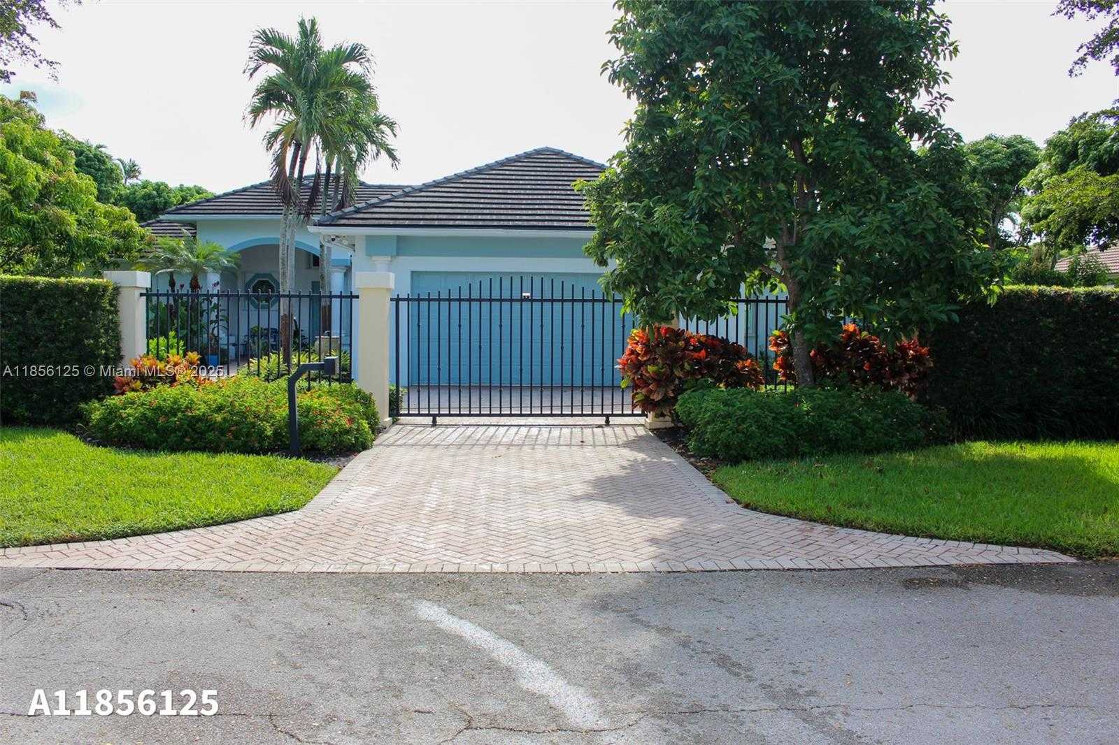 Small Image of 15255 SOUTH WEST 80TH AVE, Palmetto Bay Number 4