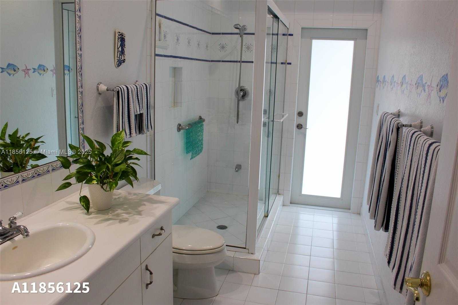 Small Image of 15255 SOUTH WEST 80TH AVE, Palmetto Bay Number 42
