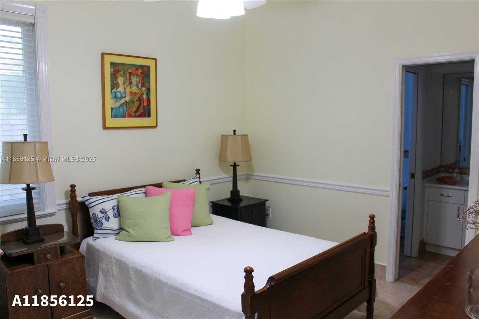 Small Image of 15255 SOUTH WEST 80TH AVE, Palmetto Bay Number 43