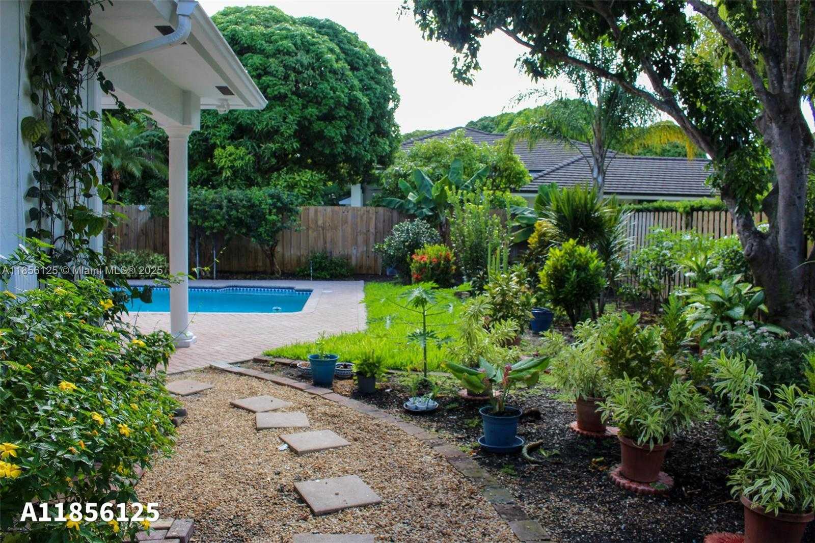 Small Image of 15255 SOUTH WEST 80TH AVE, Palmetto Bay Number 55