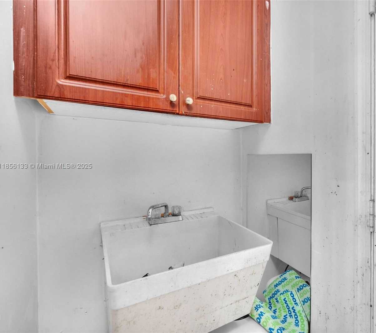 Small Image of 1891 NORTH WEST 108TH AVE, Plantation Number 15
