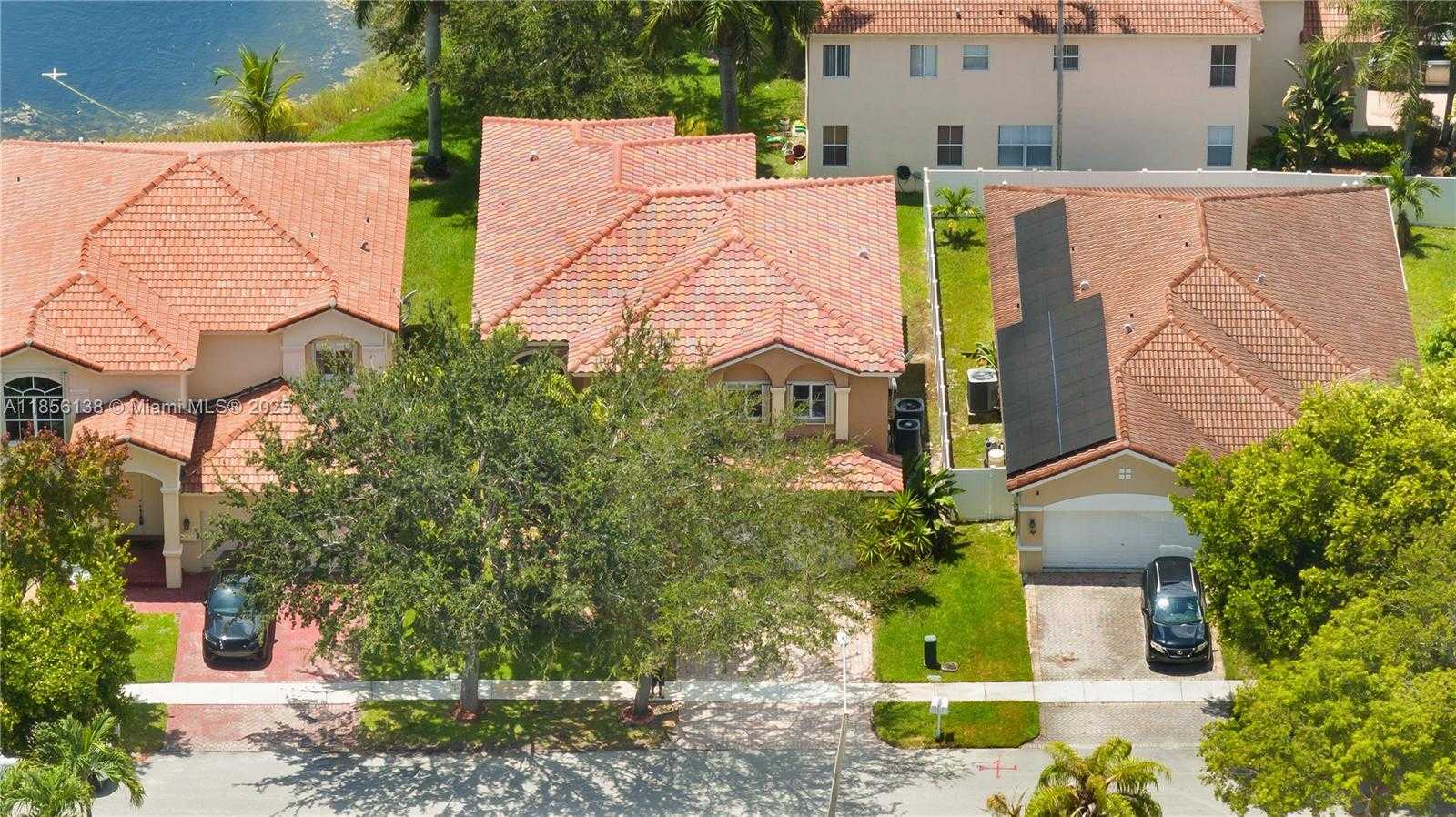 Small Image of 2310 SOUTH WEST 127TH AVE, Miramar Number 27