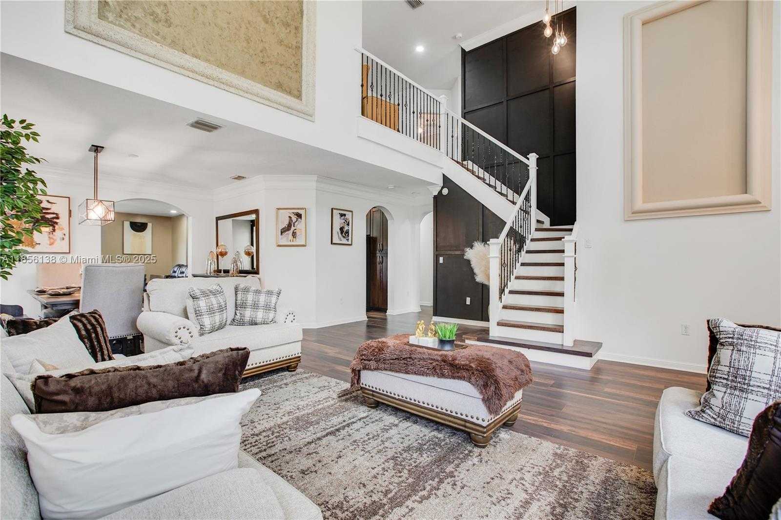 Small Image of 2310 SOUTH WEST 127TH AVE, Miramar Number 4