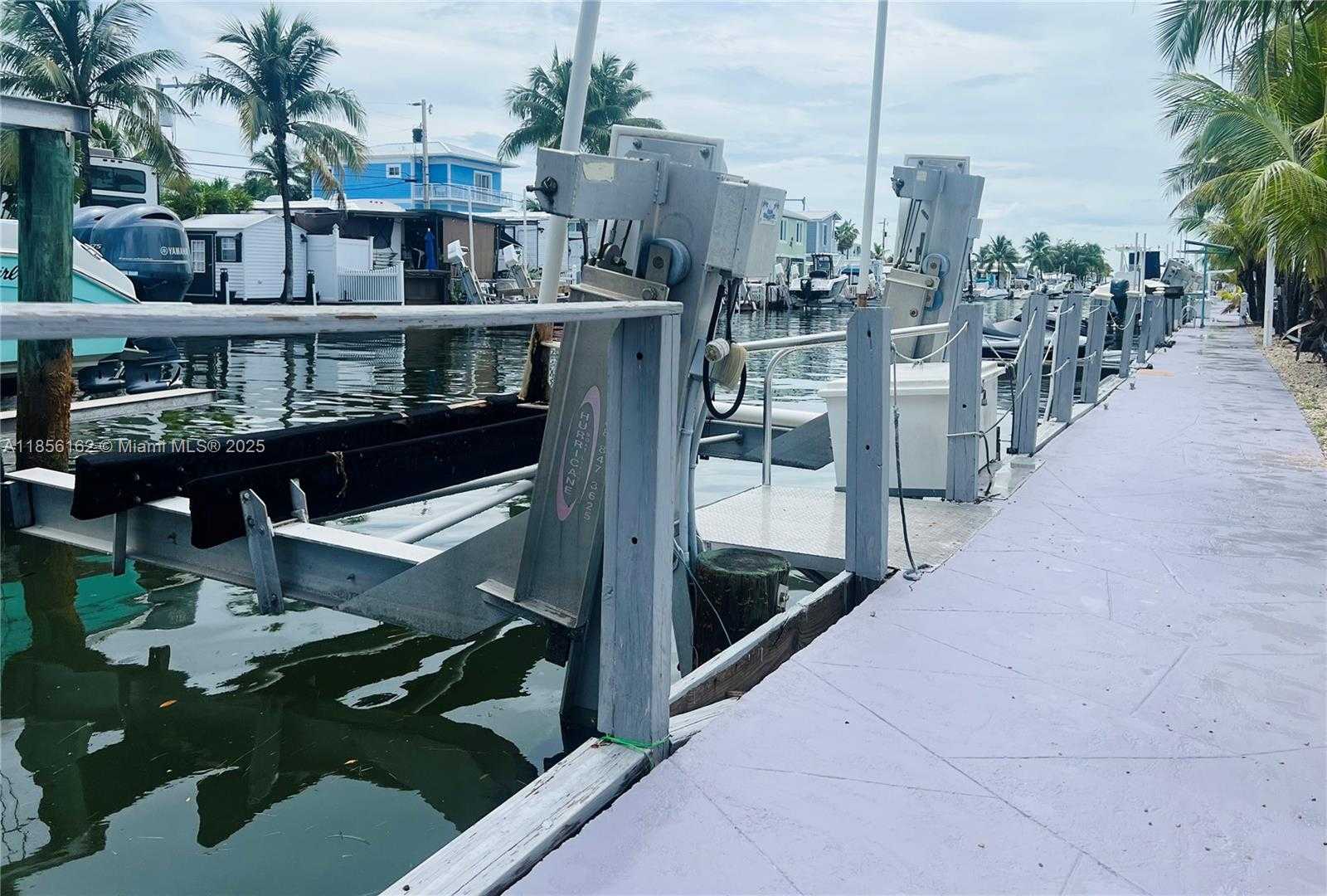 Small Image of 325 CALUSA ST LOT 301, Key Largo Number 5