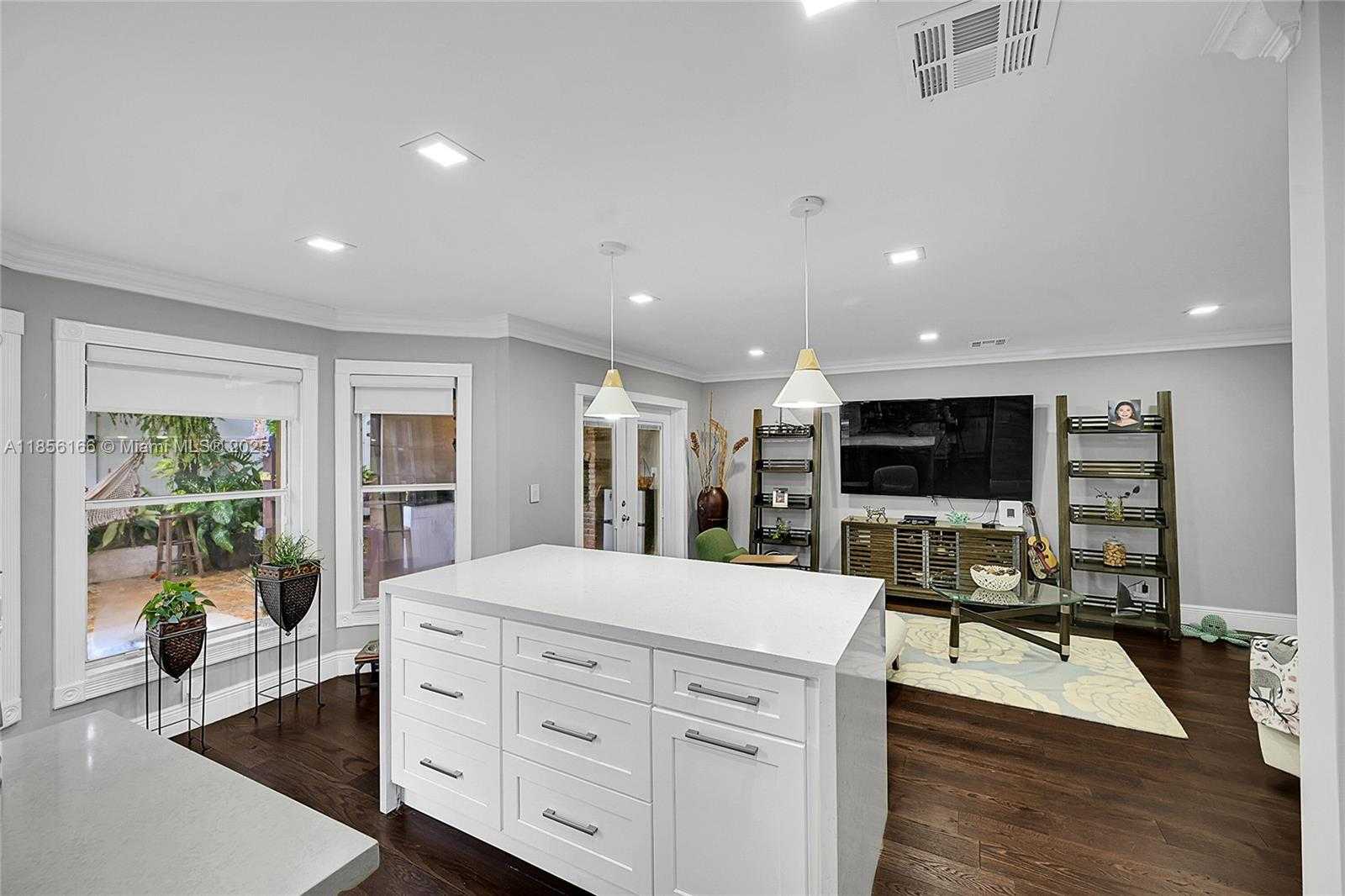 Small Image of 9398 AEGEAN DR, Boca Raton Number 19